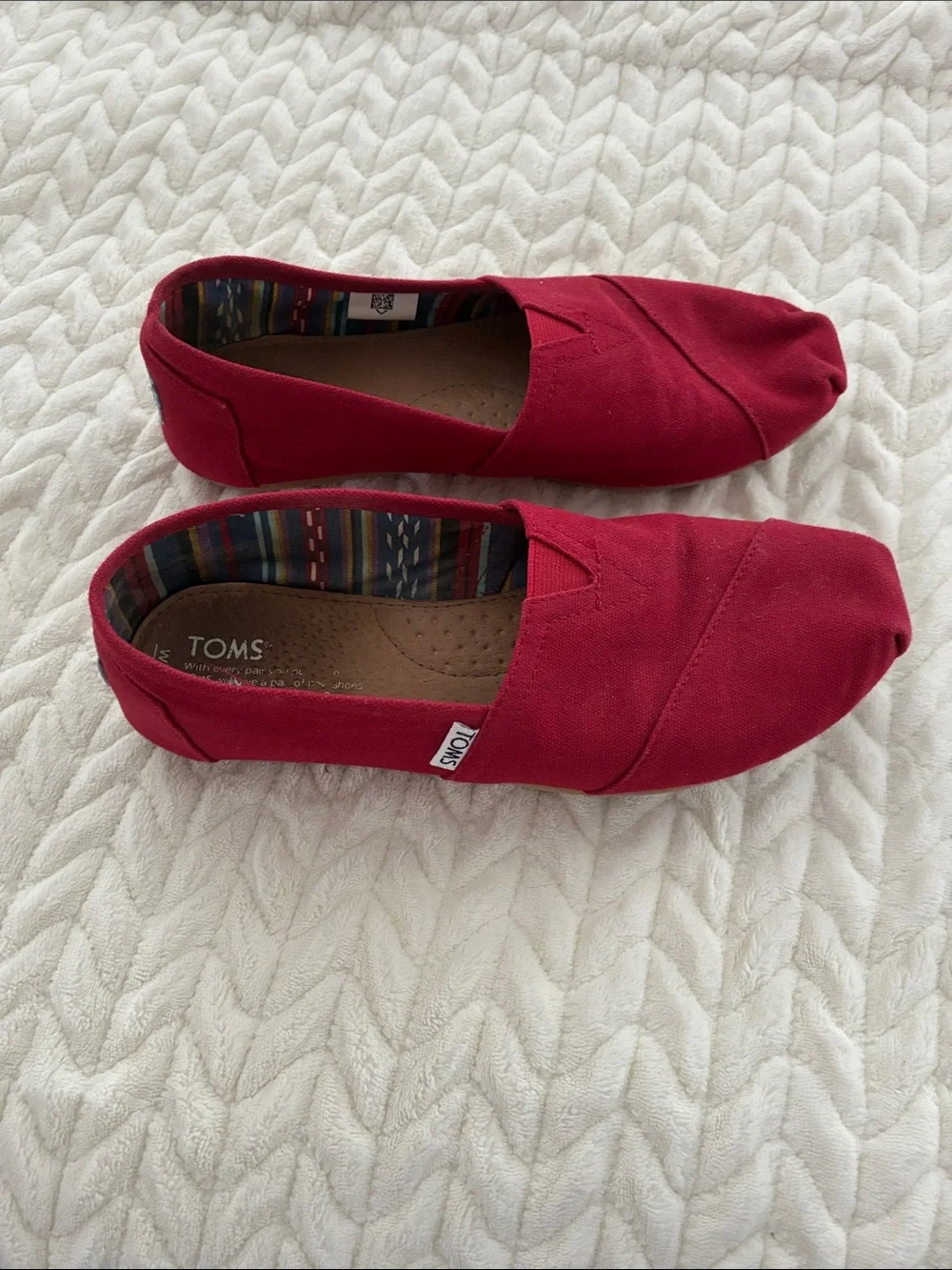 Toms Slip-On Canvas Shoes in Crimson Red